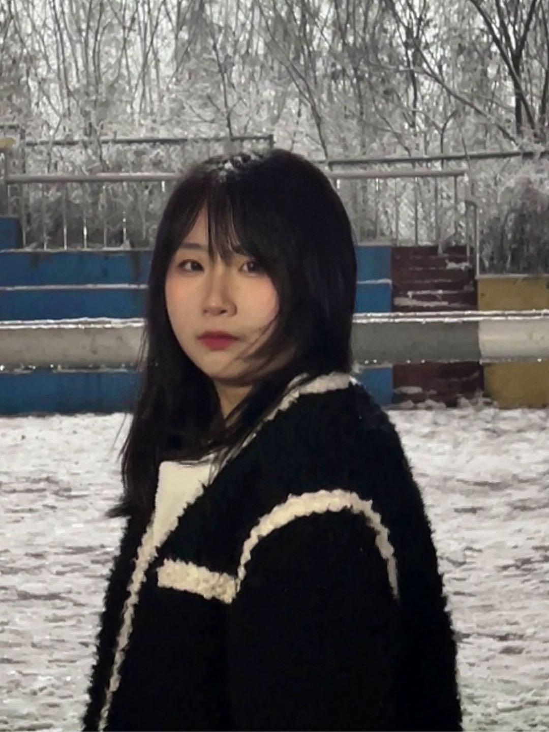 葫芦岛市婚礼伴娘白欣怡