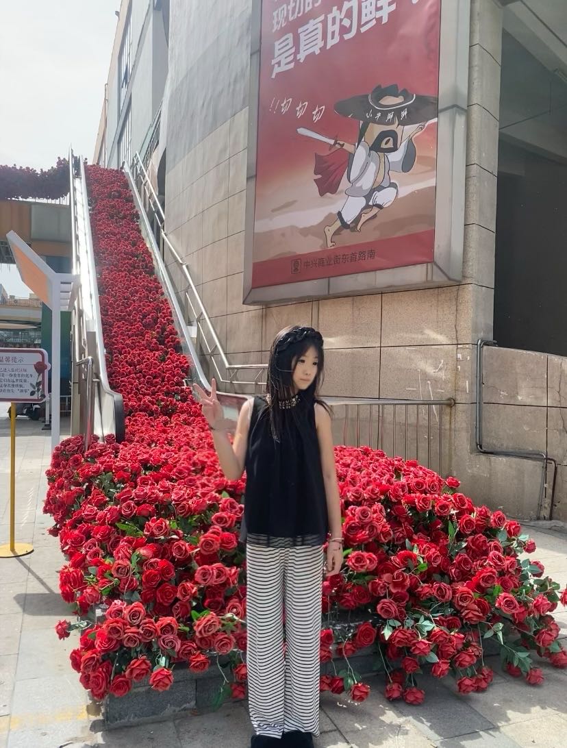 潍坊市婚礼伴娘窦一琳
