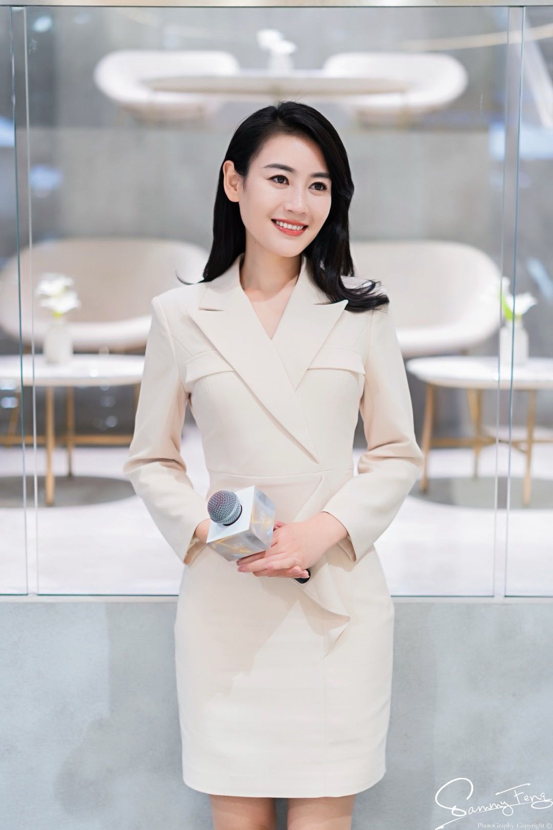 乐山市婚礼主持人黄译瑶